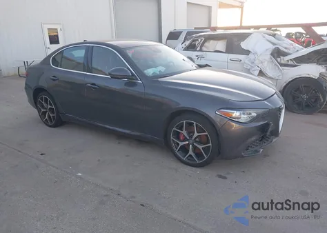 2021 Aston Romero Guilia z USA, uszkodzony, nr VIN ZARFANBN8M7645415